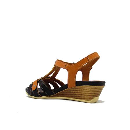 CASTLE BLACK CB45613 SİYAH / TABA KADIN DOLGU TOPUK KEMERLİ SANDALET