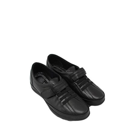 PEPİTA SRLR7679 SİYAH KADIN LASTİK BAĞLI CIRTLI AYAKKABI