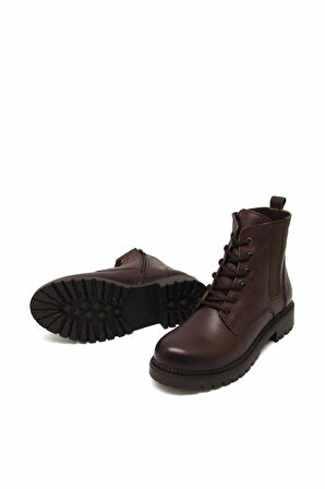 KANUGA SCL-726 KAHVERENGİ KADIN LASTİK DETAYLI BAĞLI YARIM BOT