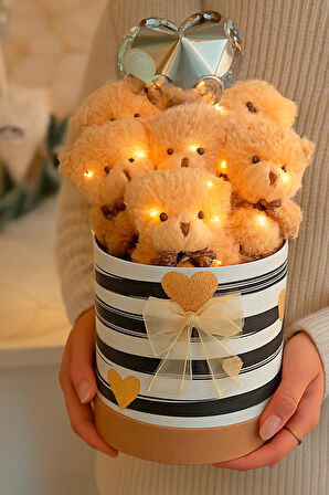 Premium Silindir Hediye Kutusunda, Kalp Balonlu LED Işıklı 6’lı Taba Ayıcık Buketi,Öğretmenler günü Hediyesi - Sınıf Öğretmenine Hediye