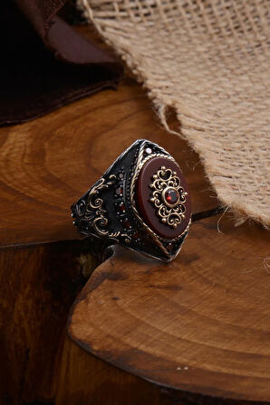 Anadolu Desenli Kehribar Taşlı Yanı Işlemeli Erkek Gümüş Yüzük