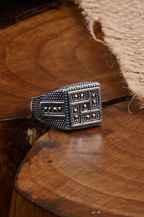 Kare Dikdörtgen Model Markazit Taşlı Erkek Gümüş Yüzük