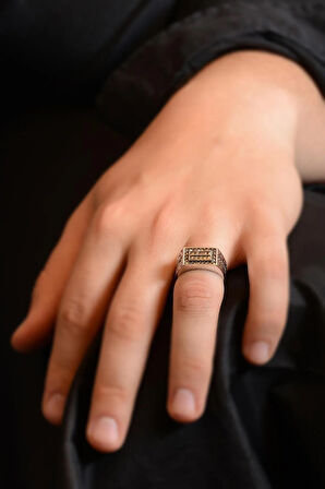 Dikdörtgen Model Markazit Taşlı Erkek Gümüş Yüzük