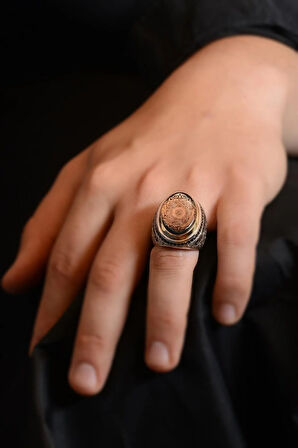 Kehribar Taşlı Inşirah Suresi Yazılı Erkek Gümüş Yüzük