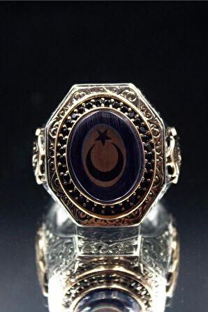 Lacivert Kehribar Taşlı Ayyılıdz Bayrak Işlemeli 925 Ayar Erkek Gümüş Yüzük