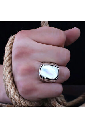 Beyaz Sedef Taşlı Özel Seri Erkek Gümüş Yüzük