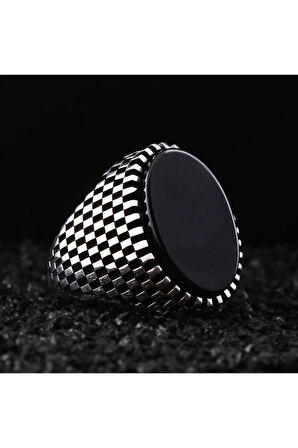 Siyah Oniks Taşlı Yanı Işlemeli Özel Seri Erkek Gümüş Yüzük