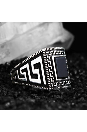 Siyah Oniks Taşlı Grek Desen Işlemeli Özel Seri Erkek Gümüş Yüzük