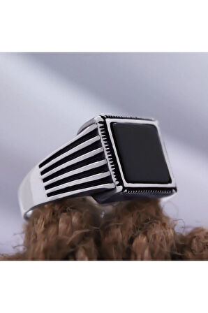 Siyah Oniks Taşlı Kare Model Özel Seri Erkek Gümüş Yüzük