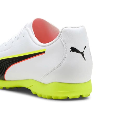 Puma KING 20 PLAY TT Jr Genç Beyaz Halı Saha Ayakkabısı 108736 01