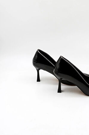 Park Moda Kadın Klasik Topuklu Ayakkabı PM537 K1501 - Siyah Rugan