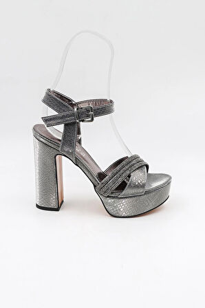 Park Moda Kadın Topuklu Ayakkabı PM08 K2026/2 Platin İthal Dpn