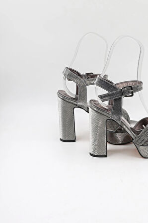 Park Moda Kadın Topuklu Ayakkabı PM08 K2026/2 Platin İthal Dpn