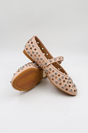 Park Moda Kadın Babet Bej Zımbalı Bantlı Hafif Rahat Taban Şık Günlük Ayakkabı PM567 Bej Cilt