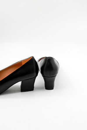 Park Moda Taş Detaylı Anne Ayakkabı Günlük Ayakkabı PM280 Siyah Cilt