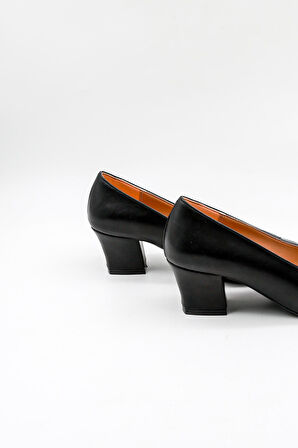 Park Moda Taş Detaylı Anne Ayakkabı Günlük Ayakkabı PM280 Siyah Cilt