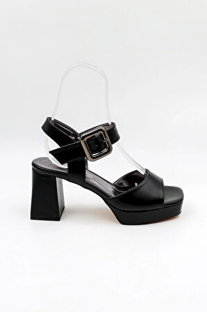 Park Moda Kalın Topuklu Kemer Detaylı Kadın Ayakkabı PM08 Siyah Cilt