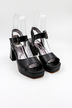 Park Moda Kalın Topuklu Kemer Detaylı Kadın Ayakkabı PM08 Siyah Cilt