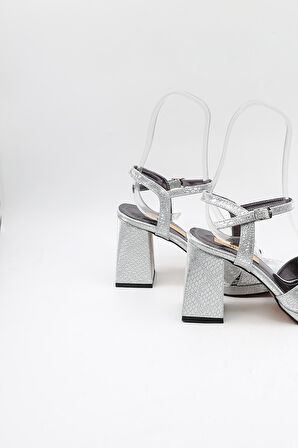 Park Moda Kadın Çapraza Çapraz Abiye Ayakkabı PM08 Gümüş