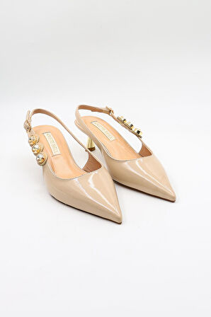 Kriste Bell Kadın Tokalı Taş Detaylı Klasik Topuklu Ayakkabı KB50305030 Bej Rugan