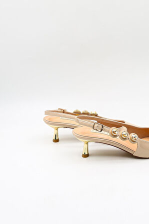 Kriste Bell Kadın Tokalı Taş Detaylı Klasik Topuklu Ayakkabı KB50305030 Bej Rugan