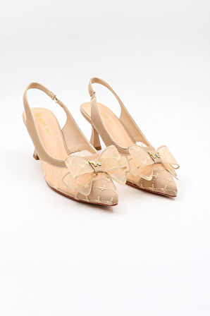 Kriste Bell Kısa Topuklu Fiyonk Detaylı Tokalı Stiletto KB1000 Bej