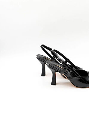 Kriste Bell Kısa Topuk Tokalı Arkası Açık Stiletto KB6231 Siyah Rugan