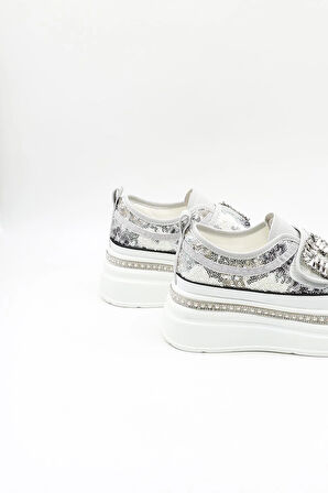 Guja İthak Özel Seri Taban Taş Detaylı Pullu Cırtlı Kadın Spor Ayakkabı GJ423 Gri