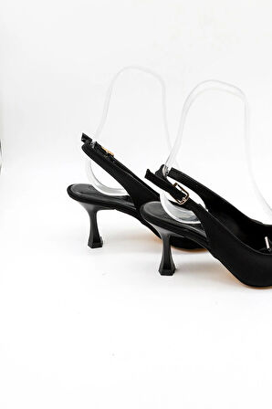 Park Moda Arkası Açık Toka Detaylı Nubuk Topuklu Ayakkabı PM439 Siyah Nubuk