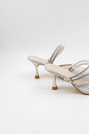 Park Moda Taşlı Kısa Kısa Topuklu Arkası Açık Abiye Kadın Terlik ve  Ayakkabı PM309 Gümüş