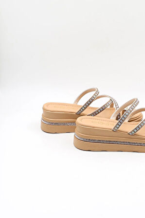 Guja Dolgu Tabanlı Taşlı Şık Terlik GJ398 Bej