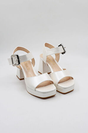 Park Moda Kalın Topuklu Kemer Detaylı Kadın Ayakkabı PM08 Sedef Cilt