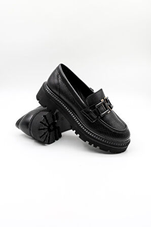 Venüs Kadın Hakiki Deri Toka Detaylı Loafer Günlük Ayakkabı VN11530Y Siyah