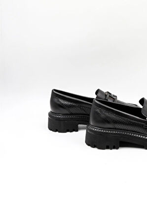 Venüs Kadın Hakiki Deri Toka Detaylı Loafer Günlük Ayakkabı VN11530Y Siyah