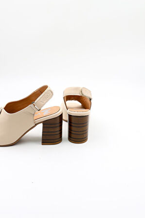 Venüs Kadın Hakiki Deri Günlük Topuklu Ayakkabı VN08518Y Bej