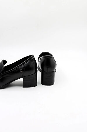 Venüs Kadın Hakiki Deri Günlük Topuklu Ayakkabı VN12701Y Siyah