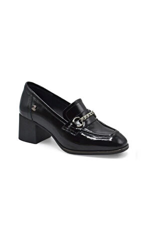 Venüs Kadın Hakiki Deri Günlük Topuklu Ayakkabı VN12701Y Siyah Rugan