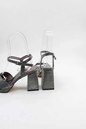 Park Moda Kadın Çapraza Çapraz Abiye Ayakkabı PM08 Platin