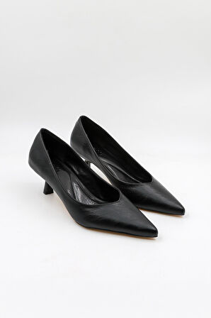 Park Moda Kısa Topuklu Kadın Ayakkabı PM439 Siyah Cilt