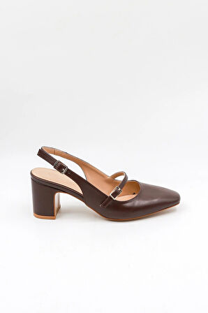 Park Moda Arkası Açık Kemerli Rahat Kadın Ayakkabı PM207 Kahve Cilt