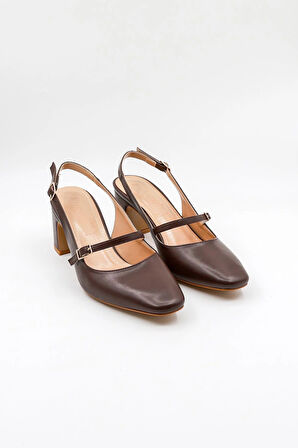 Park Moda Arkası Açık Kemerli Rahat Kadın Ayakkabı PM207 Kahve Cilt