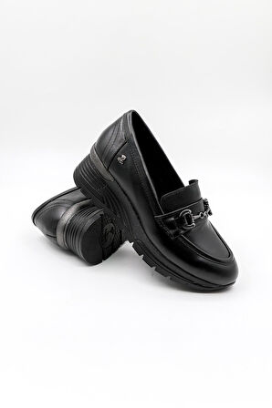 Venüs Kadın Hakiki Deri Tokalı  Rahat Kadın Ayakkabı VN13054Y Siyah