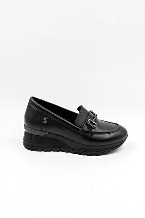 Venüs Kadın Hakiki Deri Tokalı  Rahat Kadın Ayakkabı VN13054Y Siyah