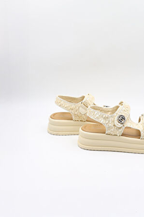 Kriste Bell İthal Kadın Taşlı Pullu Sandalet KB0100 Beyaz