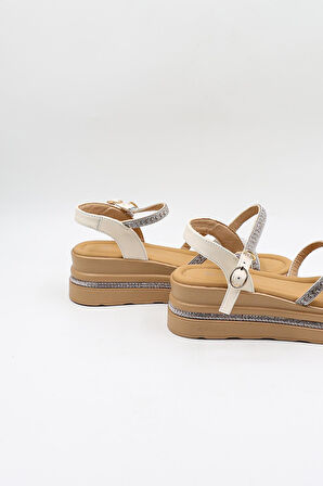 Kriste Bell İthal Kadın Taşlı Sandalet KB0095 Beyaz