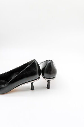 Park Moda Kısa Topuklu Şık Kadın Ayakkabı PM207 Siyah Cilt