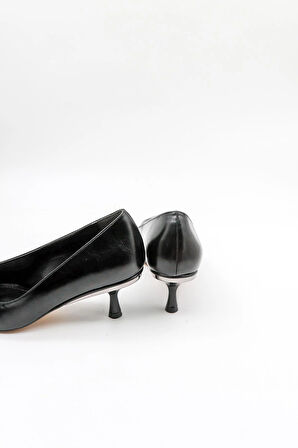 Park Moda Kısa Topuklu Şık Kadın Ayakkabı PM207 Siyah Cilt