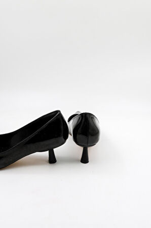 Park Moda Kısa Topuklu Kadın Ayakkabı PM439 K902 - Siyah Rugan