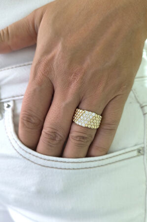 Altın Dolgun Gösterişli Kadın Yüzük