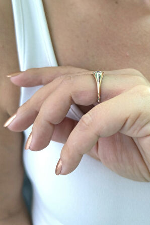 Altın Markiz Model Mavi Taşlı Yüzük